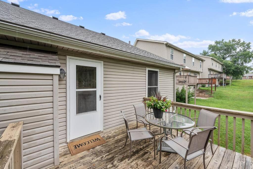Beautiful Townhome, 11 Minutes To Downtown, Kcmo. Kansas City Extérieur photo