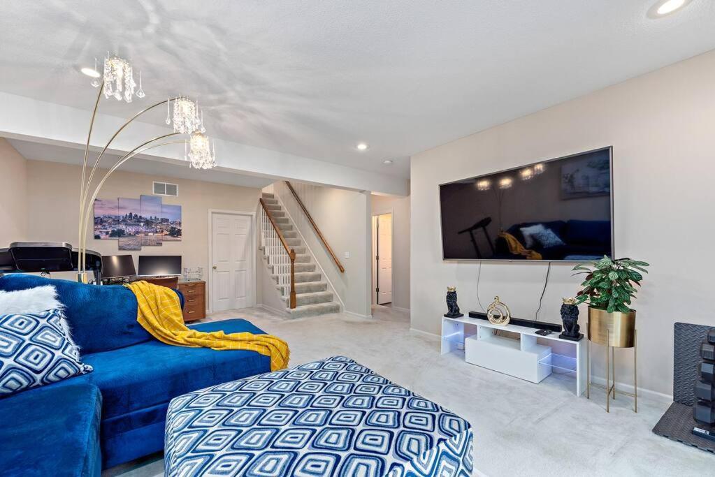 Beautiful Townhome, 11 Minutes To Downtown, Kcmo. Kansas City Extérieur photo